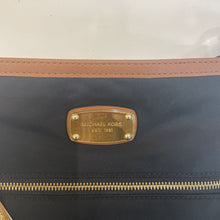 Load image into Gallery viewer, Michael Kors nylon crossbody