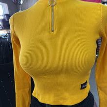 Load image into Gallery viewer, Minga London Top Long Sleeve Cropped NWT M