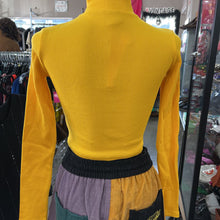 Load image into Gallery viewer, Minga London Top Long Sleeve Cropped NWT M