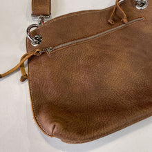 Load image into Gallery viewer, Roots Handbag