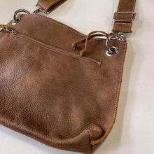 Load image into Gallery viewer, Roots Handbag