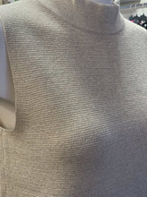 Load image into Gallery viewer, Banana Republic (outlet) sparkly sweater vest NWT M