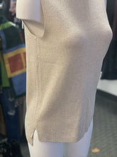 Load image into Gallery viewer, Banana Republic (outlet) sparkly sweater vest NWT M