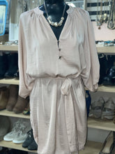Load image into Gallery viewer, Banana Republic Dress XS