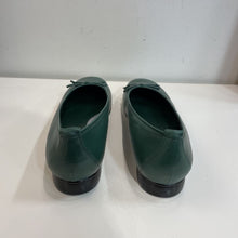 Load image into Gallery viewer, Naturalizer flats 9