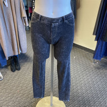 Load image into Gallery viewer, Hard Tail Forever acid wash leggings M