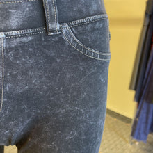 Load image into Gallery viewer, Hard Tail Forever acid wash leggings M