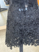 Load image into Gallery viewer, Issue New York Lace Dress S