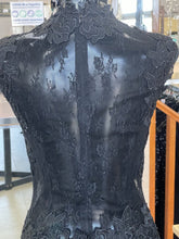 Load image into Gallery viewer, Issue New York Lace Dress S