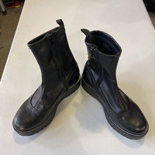 Load image into Gallery viewer, Diesel Boots 6