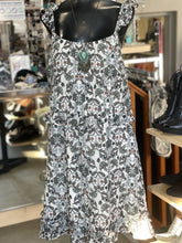 Load image into Gallery viewer, Dex Floral Dress XL