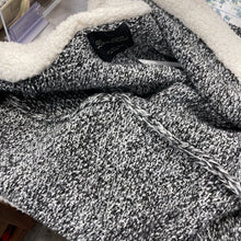 Load image into Gallery viewer, Zara Knit Sweater L