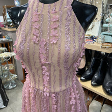 Load image into Gallery viewer, Dress The Population Floral Dress S ( Missing Button)