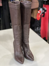 Load image into Gallery viewer, Modern Vintage Boots 38