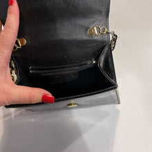 Load image into Gallery viewer, Benchmade leatherworks patent handbag vintage