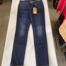 Load image into Gallery viewer, Lucky Brand Ankle Jeans NWT 6/28