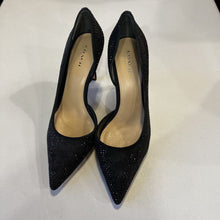 Load image into Gallery viewer, Coach Glittery Pumps 9B