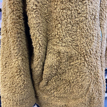 Load image into Gallery viewer, Lululemon Fuzzy Jacket 10