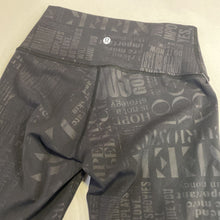 Load image into Gallery viewer, Lululemon Cropped leggings 6