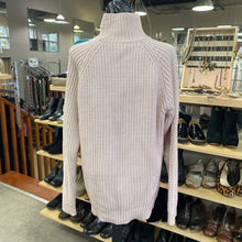Load image into Gallery viewer, Lululemon Knit Sweater 10