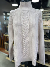 Load image into Gallery viewer, Lululemon Knit Sweater 10