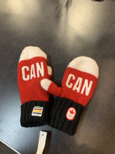 Load image into Gallery viewer, Hudson's Bay "Canada" mittens S/M