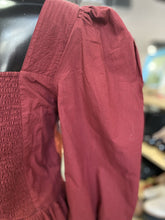 Load image into Gallery viewer, Anthropologie Love The Label Top Long Sleeve M NWT