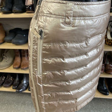 Load image into Gallery viewer, Skhoop Short Down Skirt S