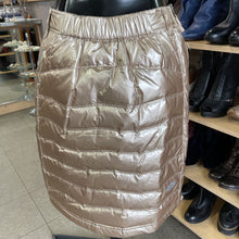 Load image into Gallery viewer, Skhoop Short Down Skirt S
