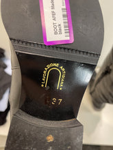 Load image into Gallery viewer, AFEF Made In Italy tall leather boots 37