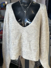 Load image into Gallery viewer, Babaton Sweater L