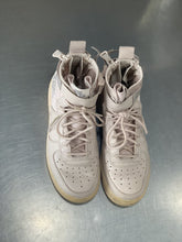 Load image into Gallery viewer, Nike SF AF1 Sneakers 5.5Y
