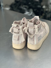Load image into Gallery viewer, Nike SF AF1 Sneakers 5.5Y