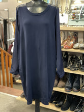 Load image into Gallery viewer, Willow & Thread Dress 2X