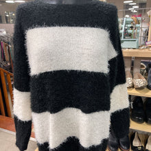 Load image into Gallery viewer, Evelyn Taylor sweaters Sweater L