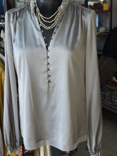 Load image into Gallery viewer, White House Black Market satiny Top long sleeve 6