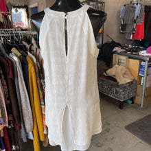 Load image into Gallery viewer, White House Black Market Silk Top 6