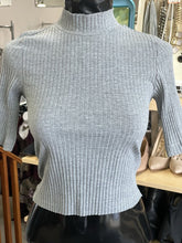 Load image into Gallery viewer, Frank & Oak Ribbed top short sleeve s
