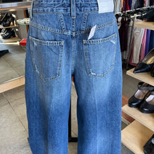 Load image into Gallery viewer, Closed Jeans 28 NWT