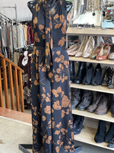 Load image into Gallery viewer, Banana Republic Jumpsuit 4T NWT