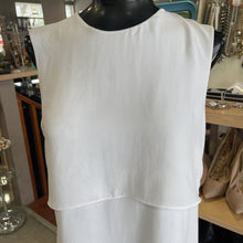 Load image into Gallery viewer, BCBG Max Azria Top S