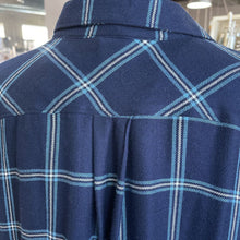 Load image into Gallery viewer, Eddie Beauer Plaid top long sleeve XL