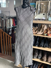 Load image into Gallery viewer, Max Studio Vintage Dress M