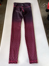 Load image into Gallery viewer, Lululemon Leggings 4