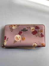 Load image into Gallery viewer, Coach Floral Wallet/Wristlet