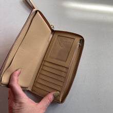 Load image into Gallery viewer, Coach Floral Wallet/Wristlet