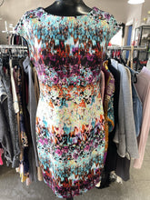 Load image into Gallery viewer, Cynthia Rowley Dress 6
