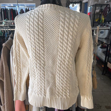 Load image into Gallery viewer, LL Bean Knit Sweater S