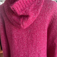 Load image into Gallery viewer, LL Bean Knit Sweater L