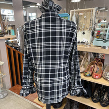 Load image into Gallery viewer, Ralph Lauren Plaid Top long sleeve M